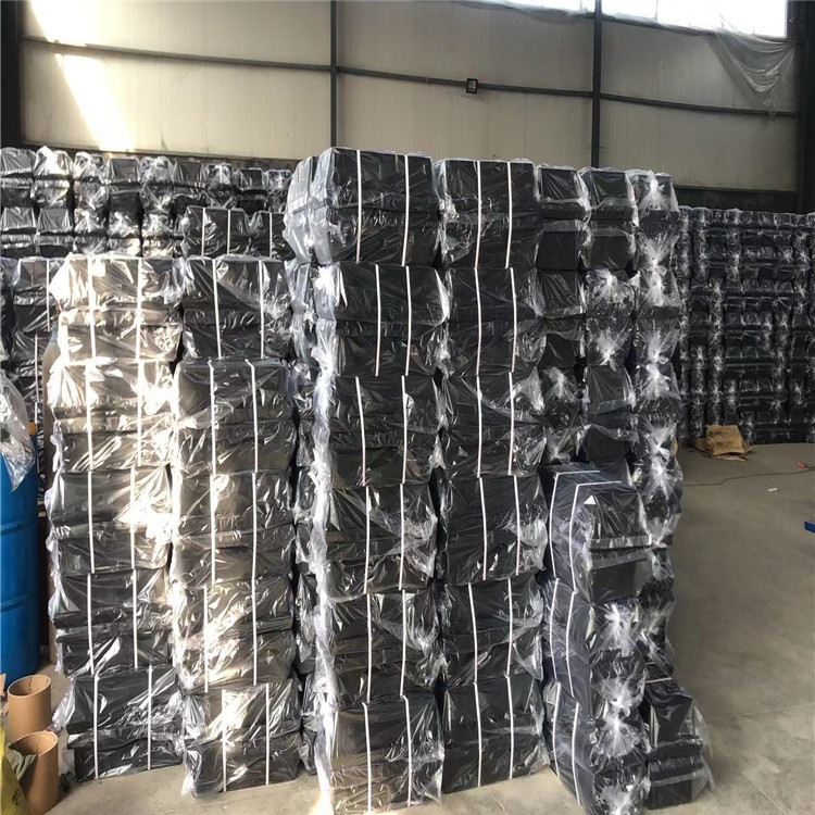 推荐鋆成兴达鸡舍养殖通风窗 猪舍吸顶窗 型号定制