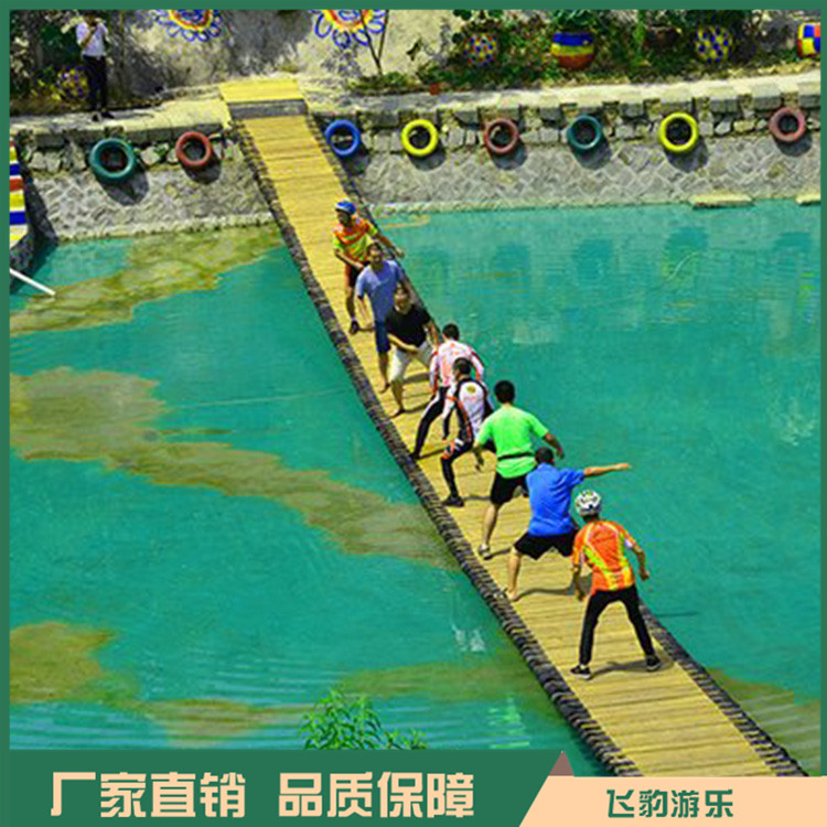 供应网红桥厂家 摇摆网红桥游乐项目 免费设计规划厂家