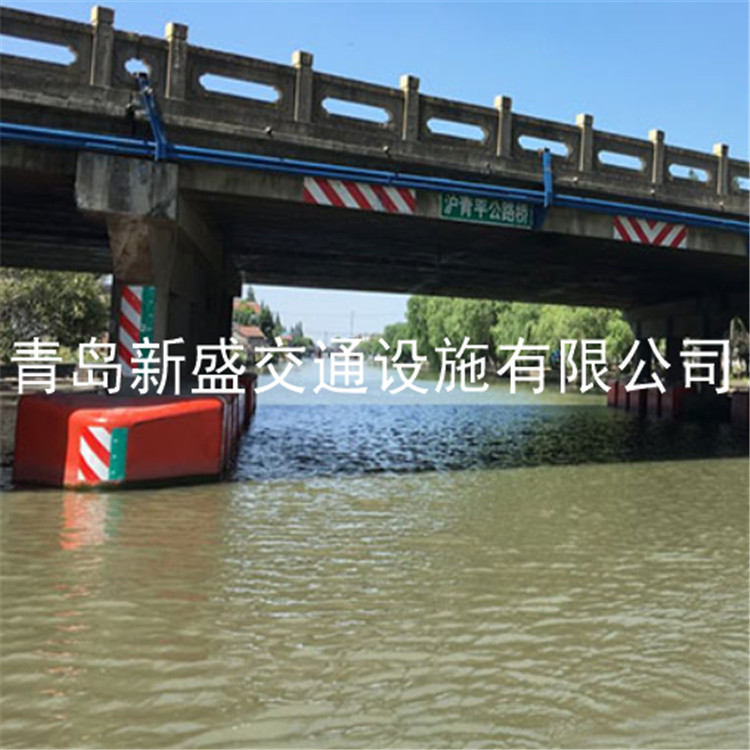 青岛新盛半圆型固定式FRP防撞块