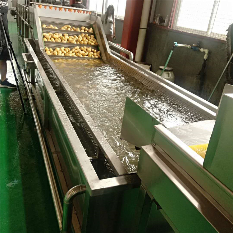 美康牌根茎类气泡清洗机 链板式土豆清洗设备 芋头清洗加工流水线设备