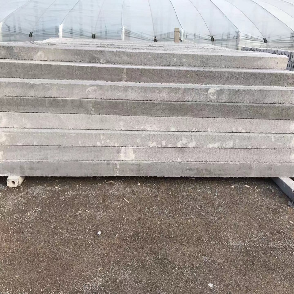 平度高温大棚方柱  鑫旺水泥方柱价格   防腐蚀，使用时间长