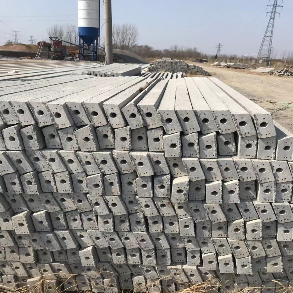 高温大棚用立柱  大棚水泥立柱   欢迎实地参观