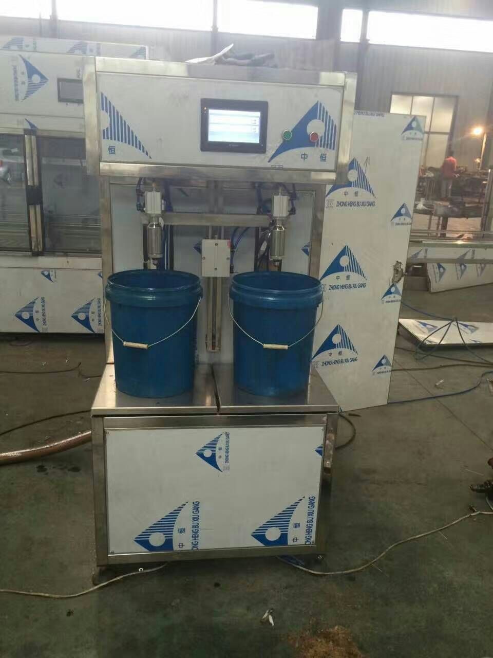 山东【远科】 流量计灌装机  自流式灌装机 全自动直线灌装机   操作简单性能稳定