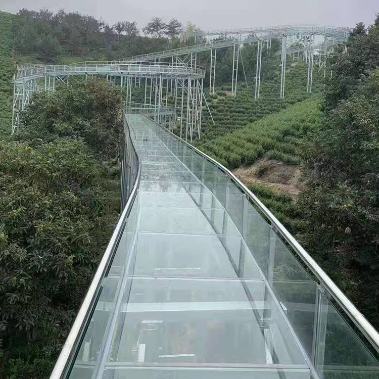 美亚玻璃索桥行情 玻璃索桥设计优美