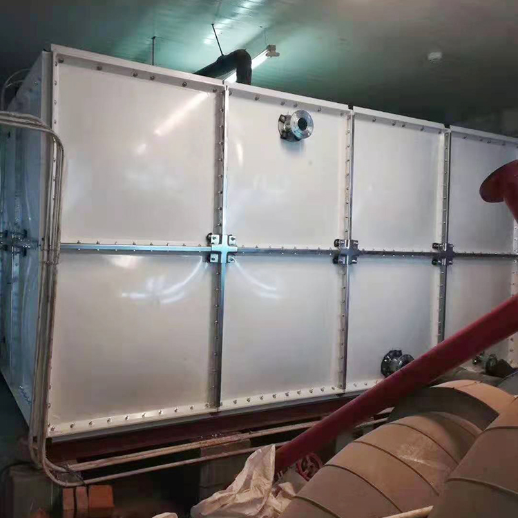 可加工定制 不锈钢焊接保温水箱 方形玻璃钢水箱 储水设备圆形水箱