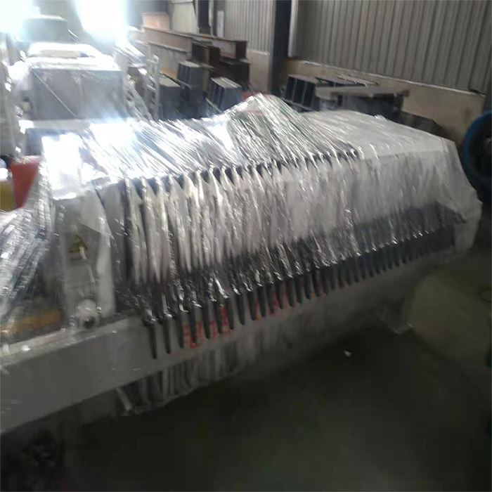 亚龙厂家直销机械压紧明流暗流板框压滤机型号齐全