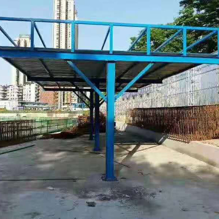 工地施工标准化安全防护棚    木工加工棚    施工安全通道棚    规格多样