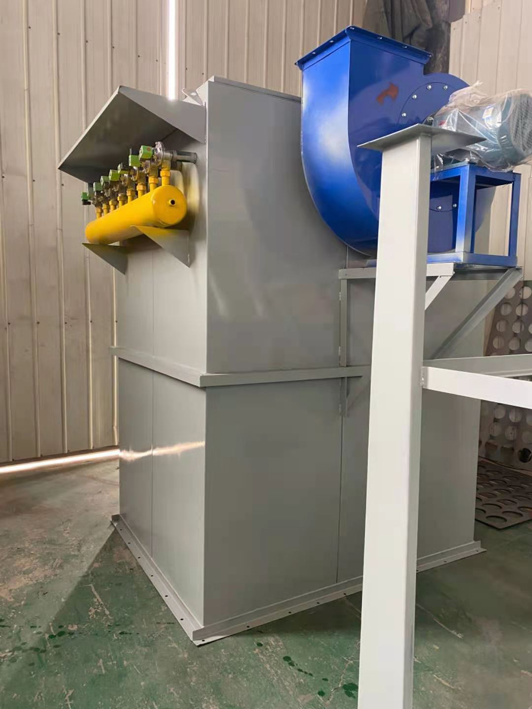 实体厂家按需定制大型脉冲分室除尘器 脉冲布袋除尘器 河北环保设备供应商供应