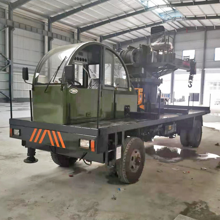 直供建筑工程用随车吊  自制 工地四驱随车吊  全轮胎式液压系统