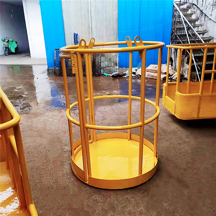 吊车吊篮折叠式 吊车吊篮360度旋转 各种吨位吊车通用篮筐 