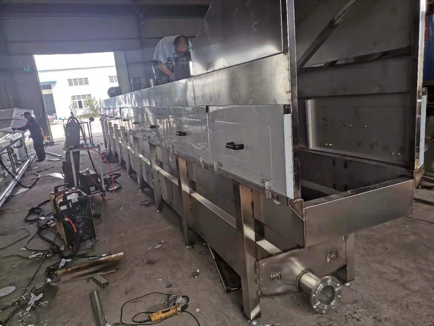 立式家禽浸烫设备价格  恒温喷淋  家禽屠宰流水线