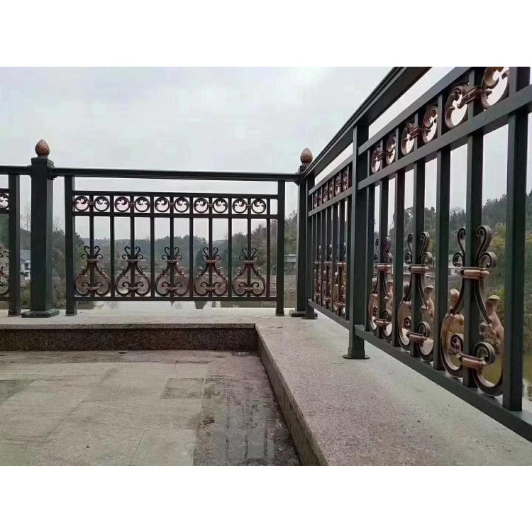 学校铝合金护栏   铝合金护栏  铝艺防护栏供应