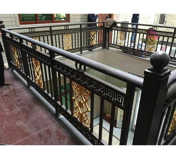 学校铝合金护栏   铝合金护栏  铝艺防护栏产地