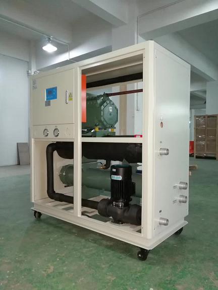 供应水冷式冷水机 20HP冷水机-深圳冰水机品牌