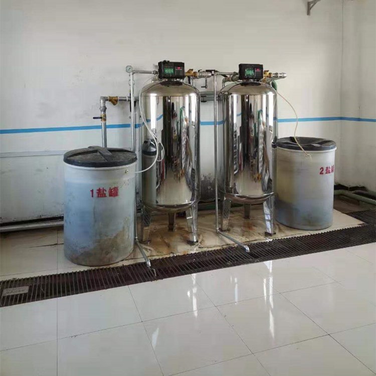 西安全自动中央空调软水器 锅炉软水器 除盐除垢软化水设备现货销售