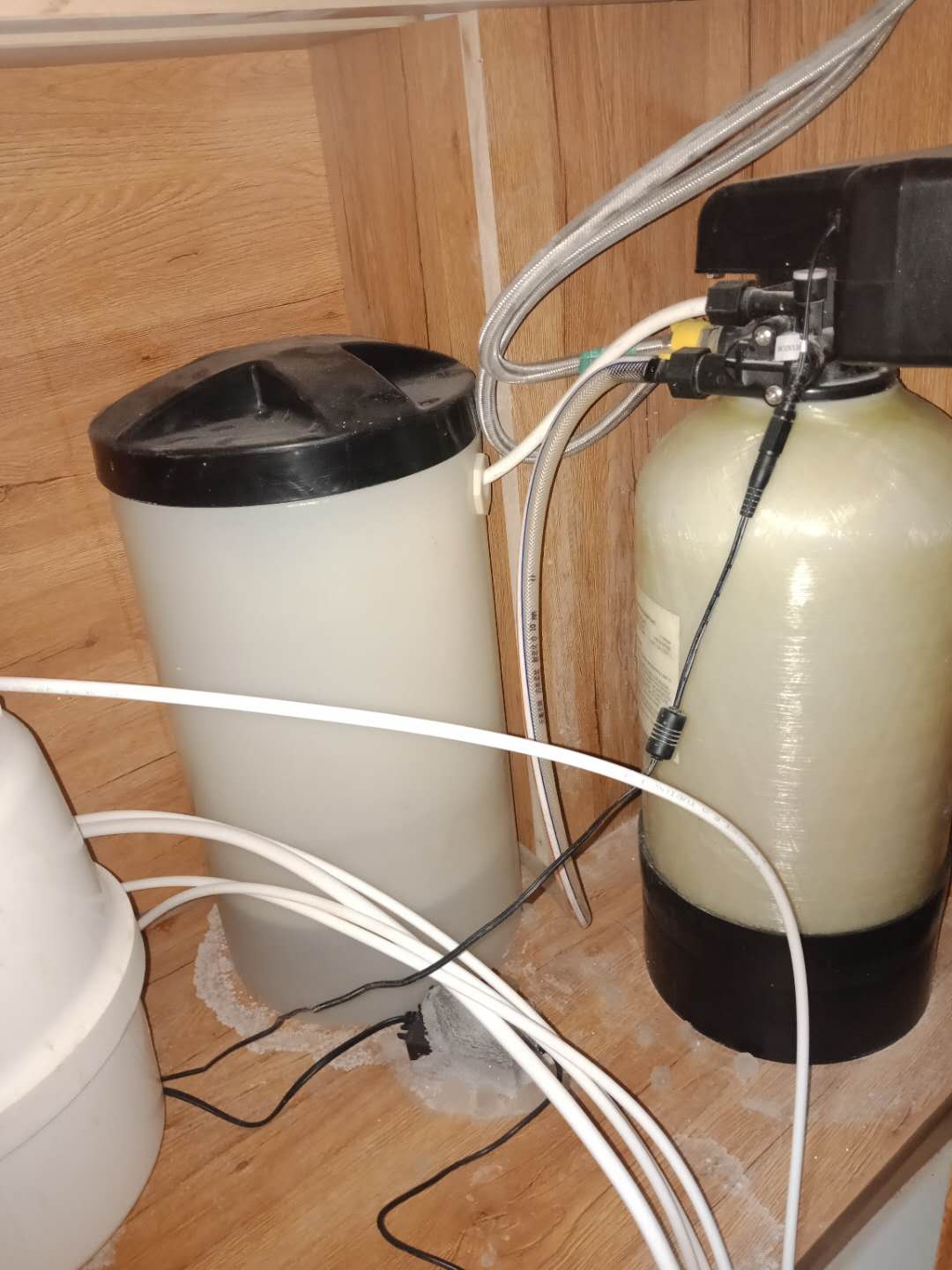 管道防止水结垢水处理设备 除离子软化水设备 软化水设备供应报价