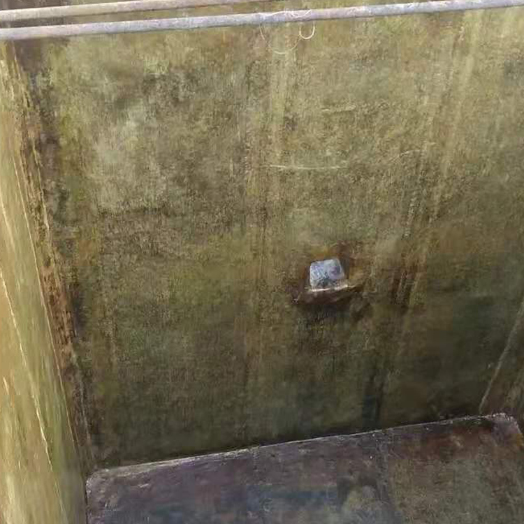 水泥池玻璃钢防腐衬里工程现场施工 玻璃钢防腐外施工