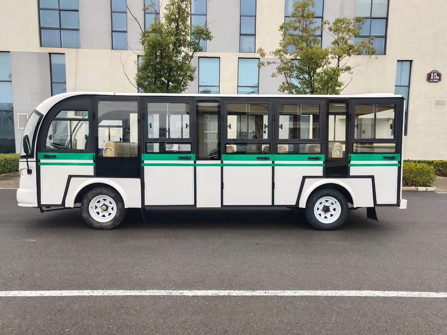 南京厂家供应南京景区电瓶观光车报价