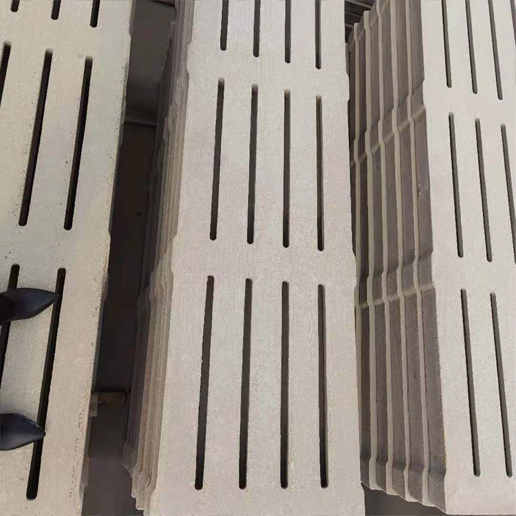 母猪产床漏粪板生产 漏粪设备 水泥漏粪板 量大均可酌情优惠