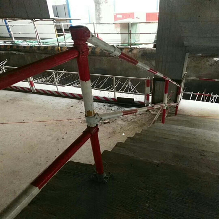 会平金属现货供应楼梯扶手立杆 建筑临时楼梯扶手立杆  
