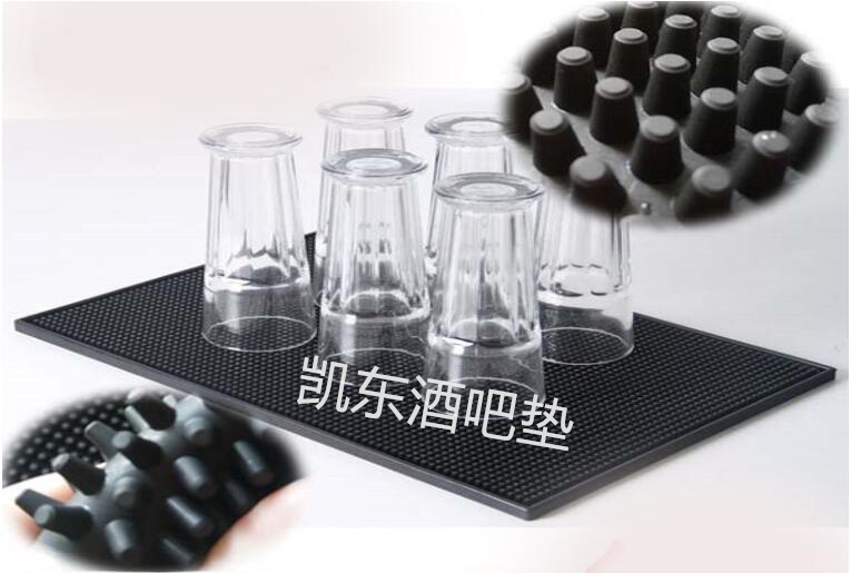 吧台用隔热杯垫  青岛凯东防震酒吧垫 桌面收纳防滑小垫片 广告宣传橡胶垫