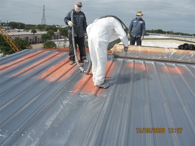 江苏生产厂家承接彩钢瓦屋顶屋面喷涂聚脲防水涂料施工