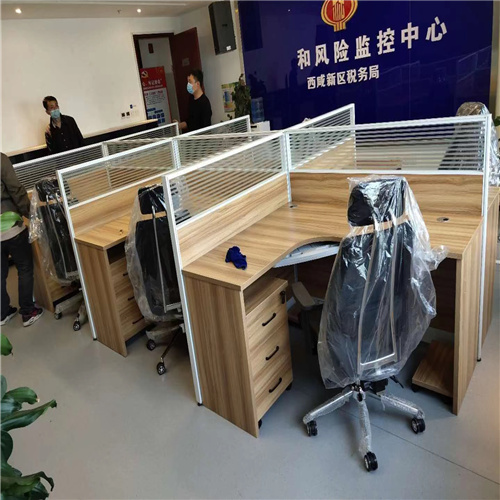 陕西屏风工作位 职员办公桌 西安工作桌定制家具