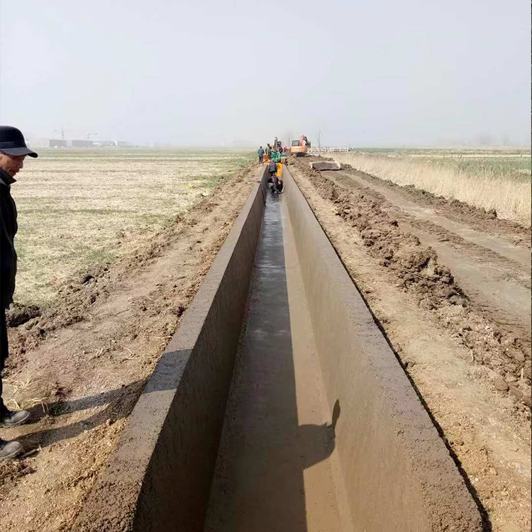 渠道滑模机 公路水沟成型机 华水 设备齐全 按需定制