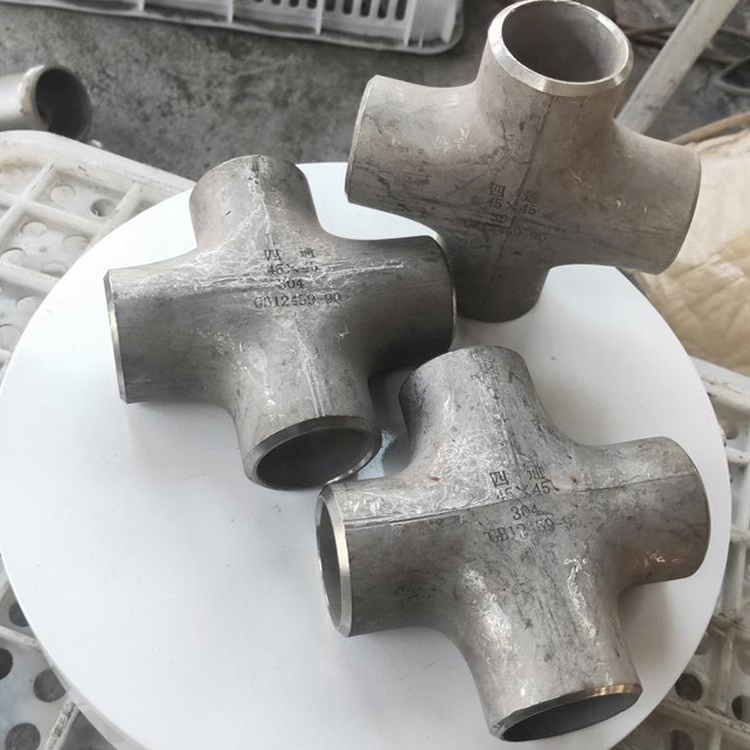 焊接等径三通 无缝三通 等径三通 世铭加工定制 大量现货