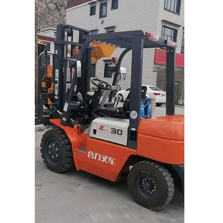 支持定制3吨内燃叉车   高位拣选越野叉车 多功能搬运越野叉车  欢迎咨询