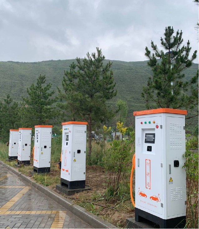  XW-EVDY-30KW-500V/750V-S单枪直流充电桩 LCD液晶触摸屏安装