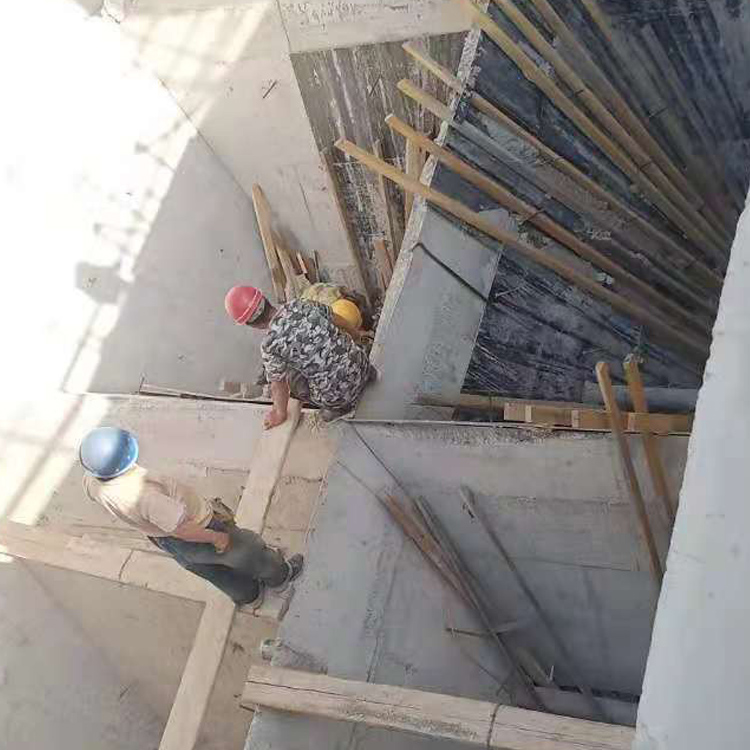 环氧防腐工程 玻璃钢污水池防腐 水泥地玻璃钢防腐