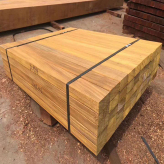 付迪木业 防腐木原材料 圆木菠萝格材料 防腐木地板材料 厂家直供