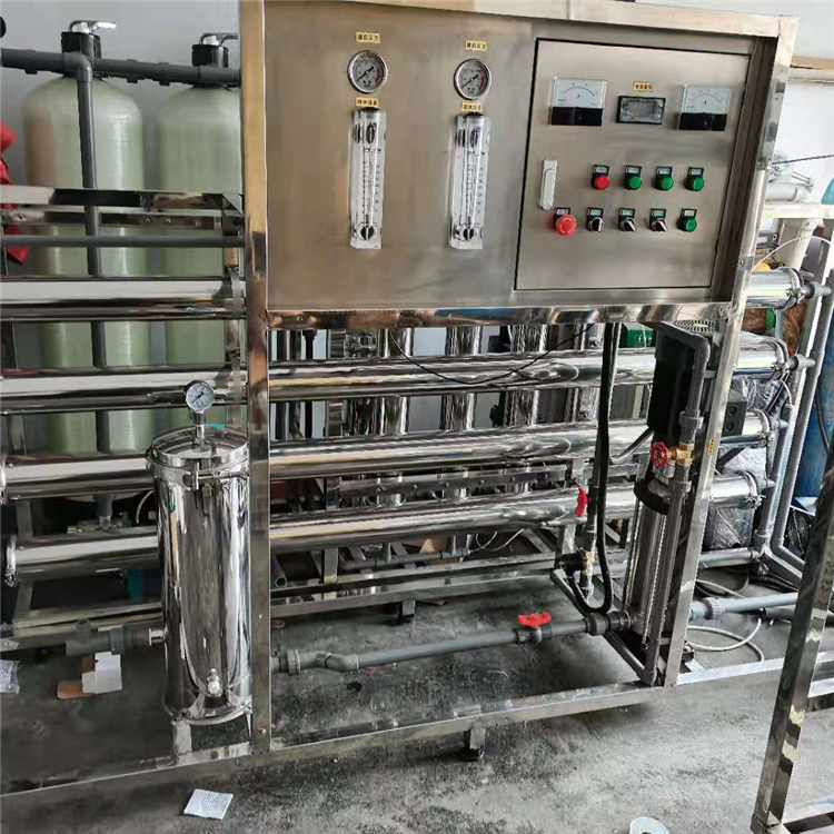 纯净水设备厂家 六吨纯净水设备定制