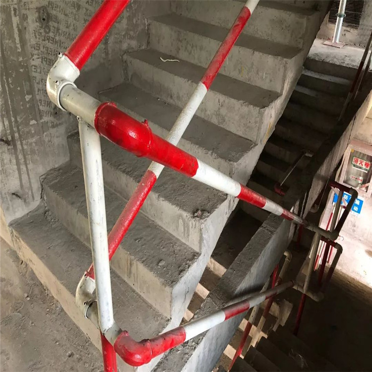 建筑工地楼梯扶手临时防护栏连接件立柱定型化楼梯立杆王干F字型