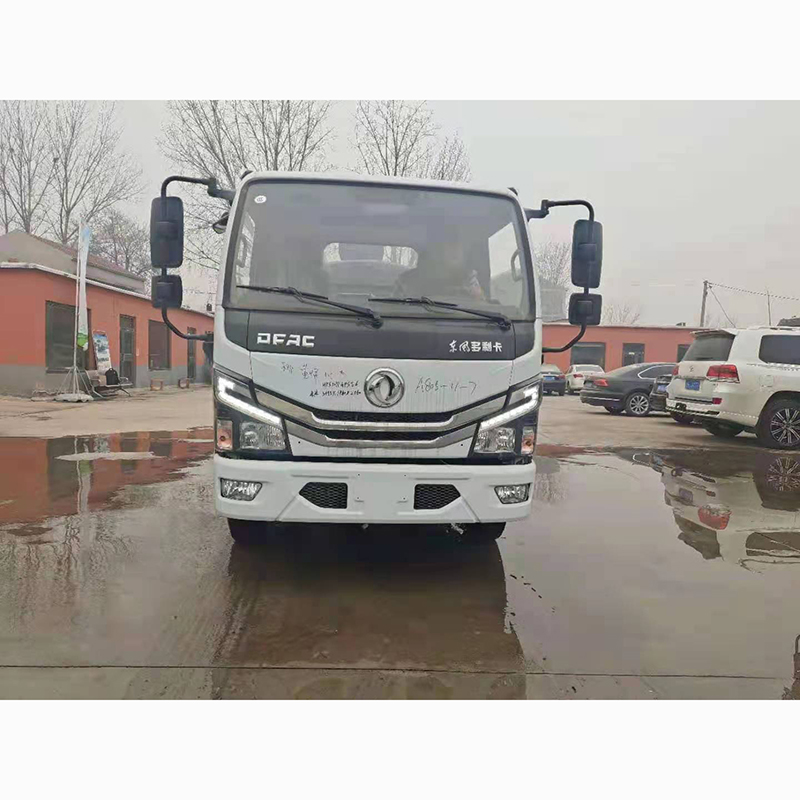 供应5方洒水车 喷雾洒水车 高速公路洒水车