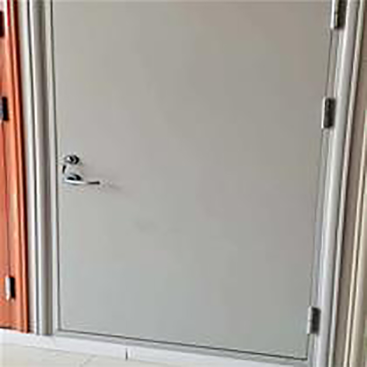 厂家出售 家用防盗门 学校门 储存室公寓出租房办公进户门 欢迎来电咨询