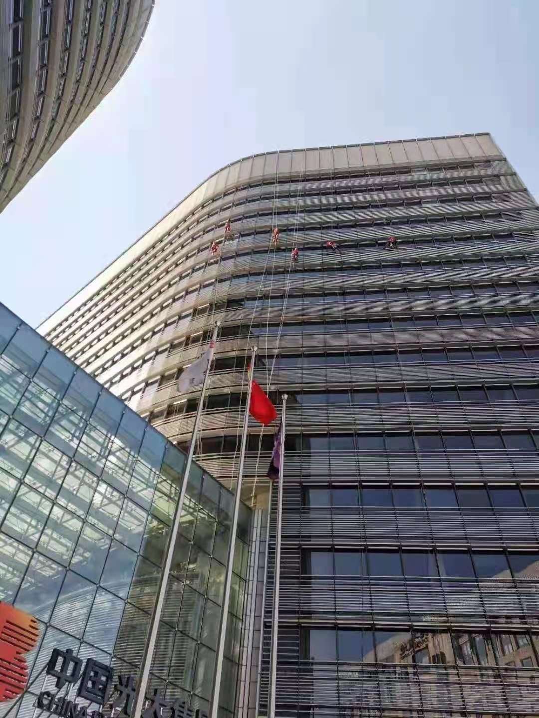北京外墙清洗 北京外墙清洗 商务楼外墙清洗 每平米 精选 价格便宜