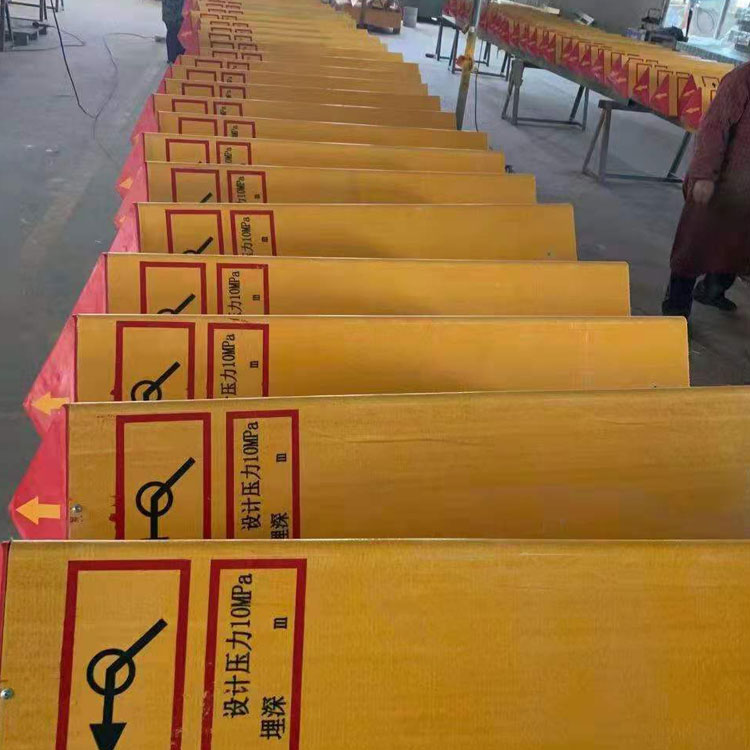 玻璃钢标志桩 玻璃钢燃气标志桩 标志桩加工按需供应