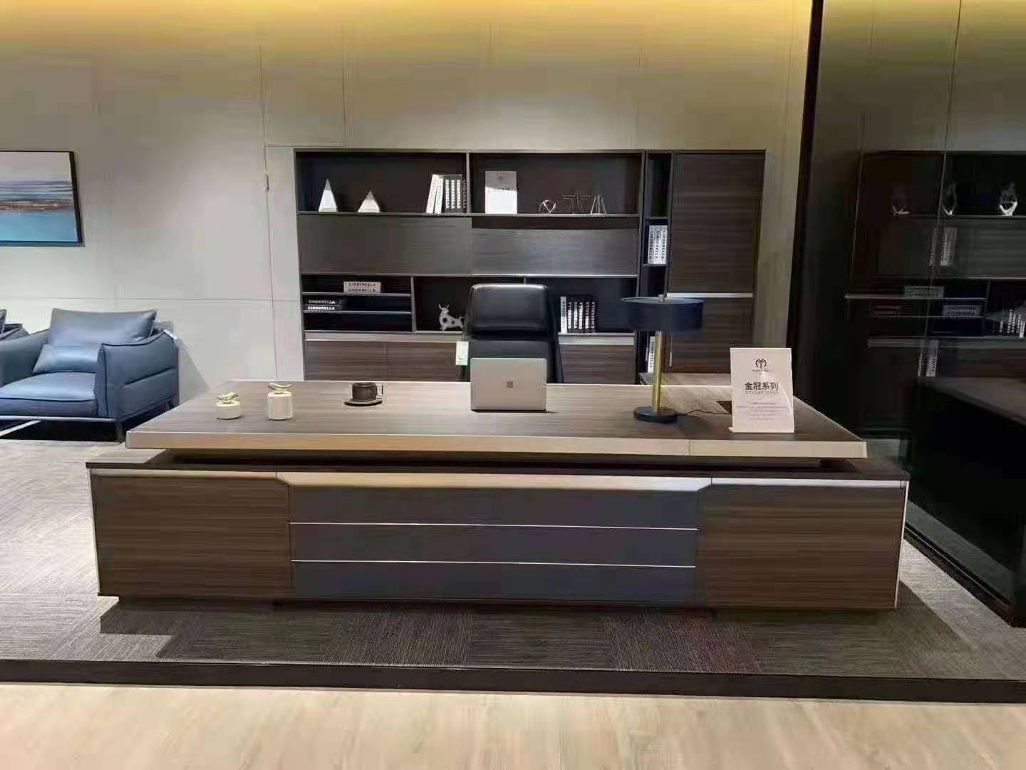 办公家具  老板办公桌  办公室桌子