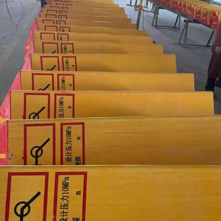 玻璃钢标志桩报价 玻璃钢公路标志桩 公路标志桩 污水处理玻璃钢标志桩