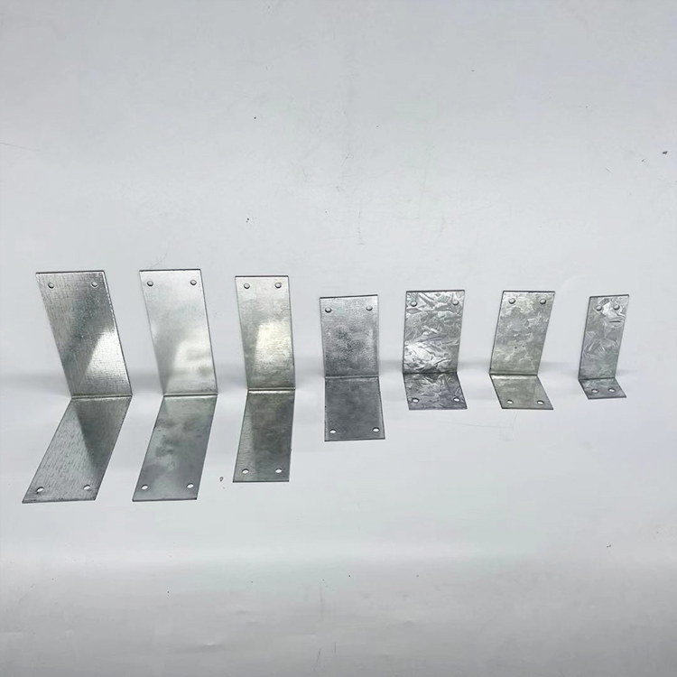 窗户护角 门窗金属包角 门窗包角护角 产地货源 按时发货