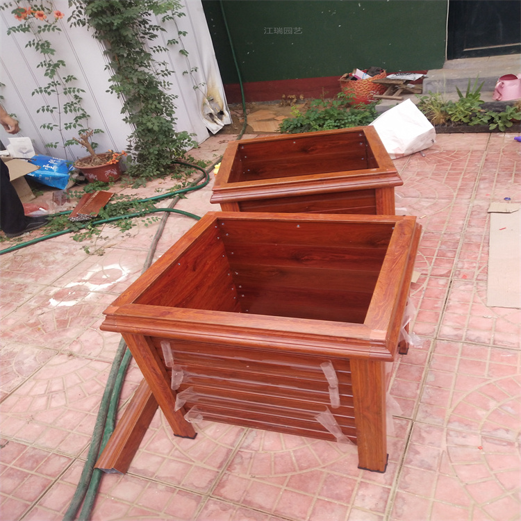 江瑞花箱制作厂家 pvc草坪护栏批发 花坛护栏供应