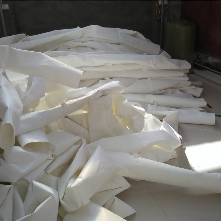 定制除尘器滤袋 工业电炉除尘用 常温除尘布袋 涤纶针刺滤袋 规格多