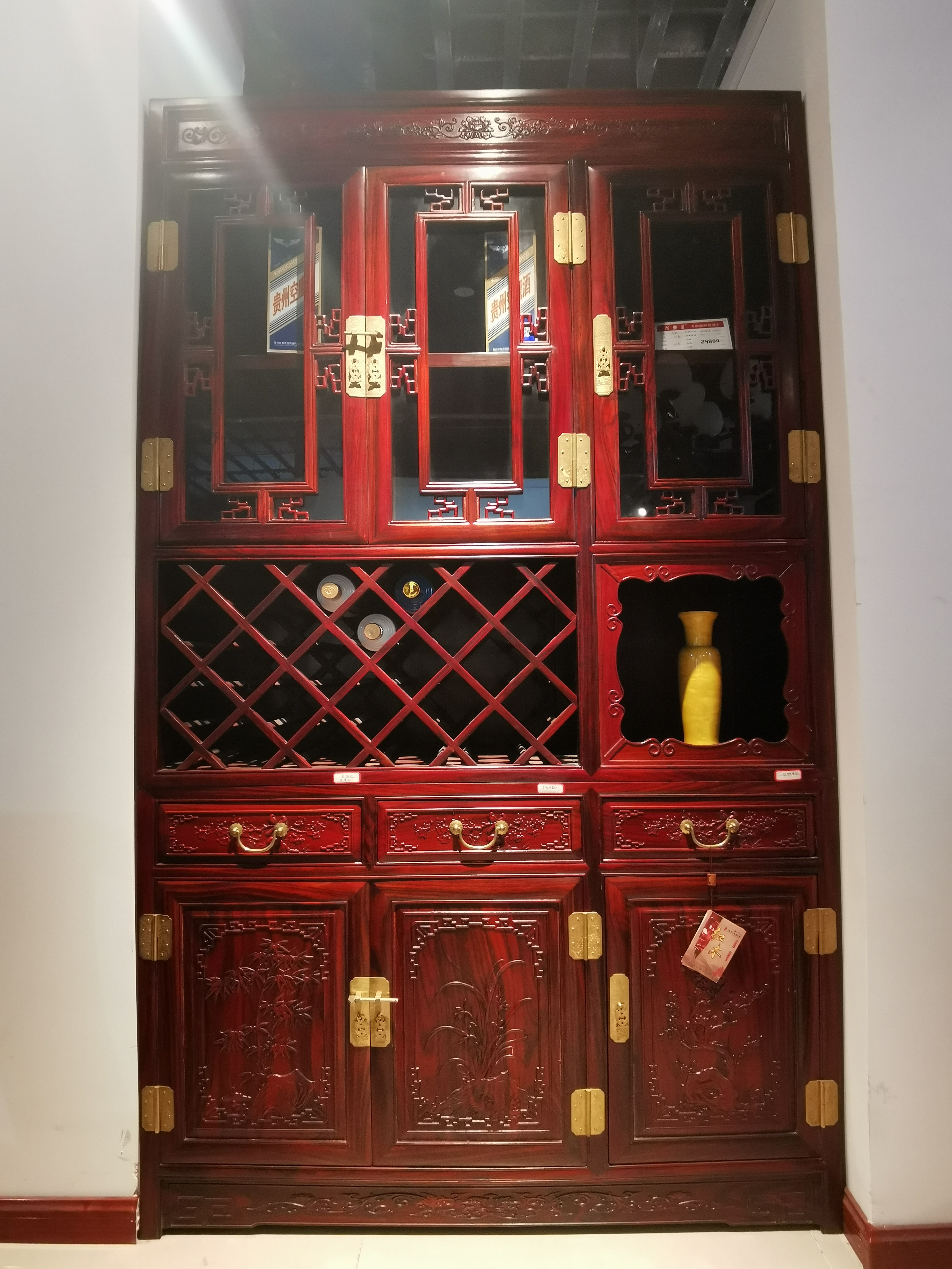 阔叶黄檀酒柜 红木酒柜 西安红木餐厅家具