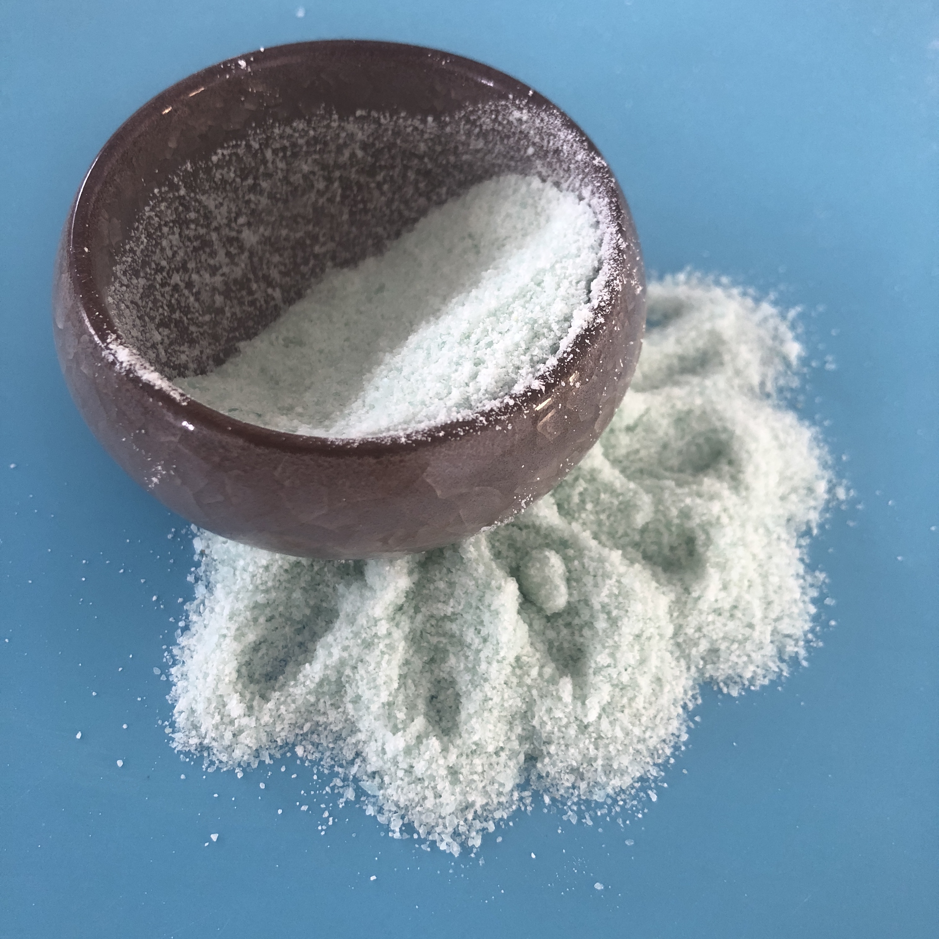 批发工业级硫酸亚铁 99含量七水硫酸亚铁 分析试剂用硫酸亚铁