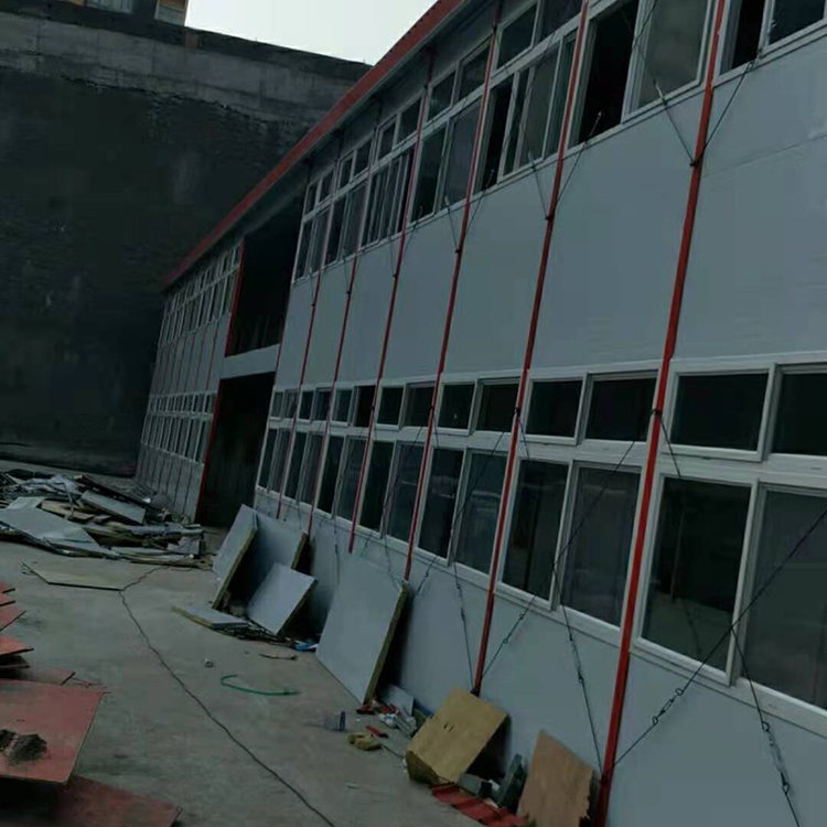 厂家供应 临建工人住宿箱式房 集装箱房 按时发货 欢迎订购
