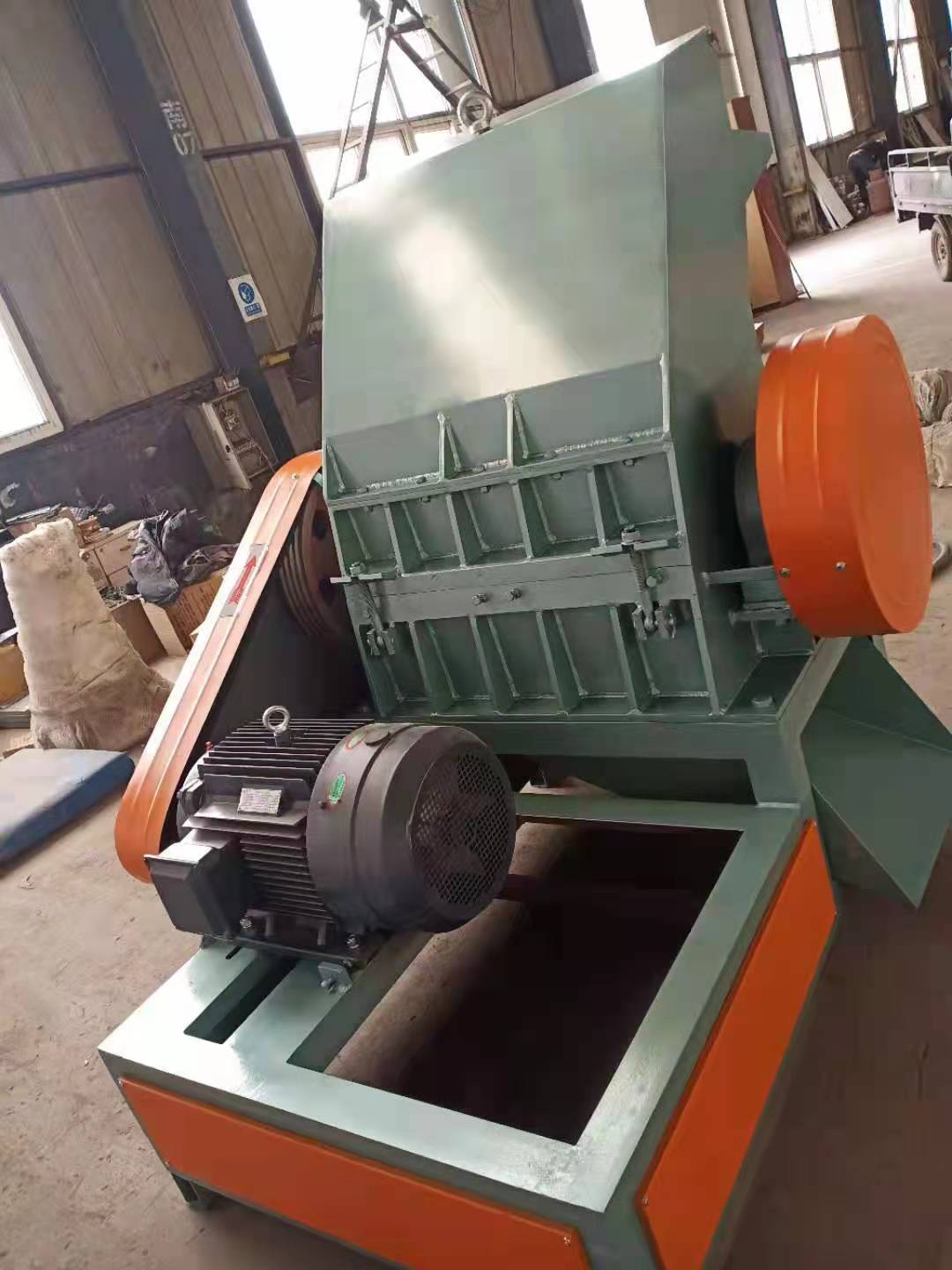 PVC型材破碎机 PVC墙板破碎机 青岛厂家批发 管材破碎机 360破碎机