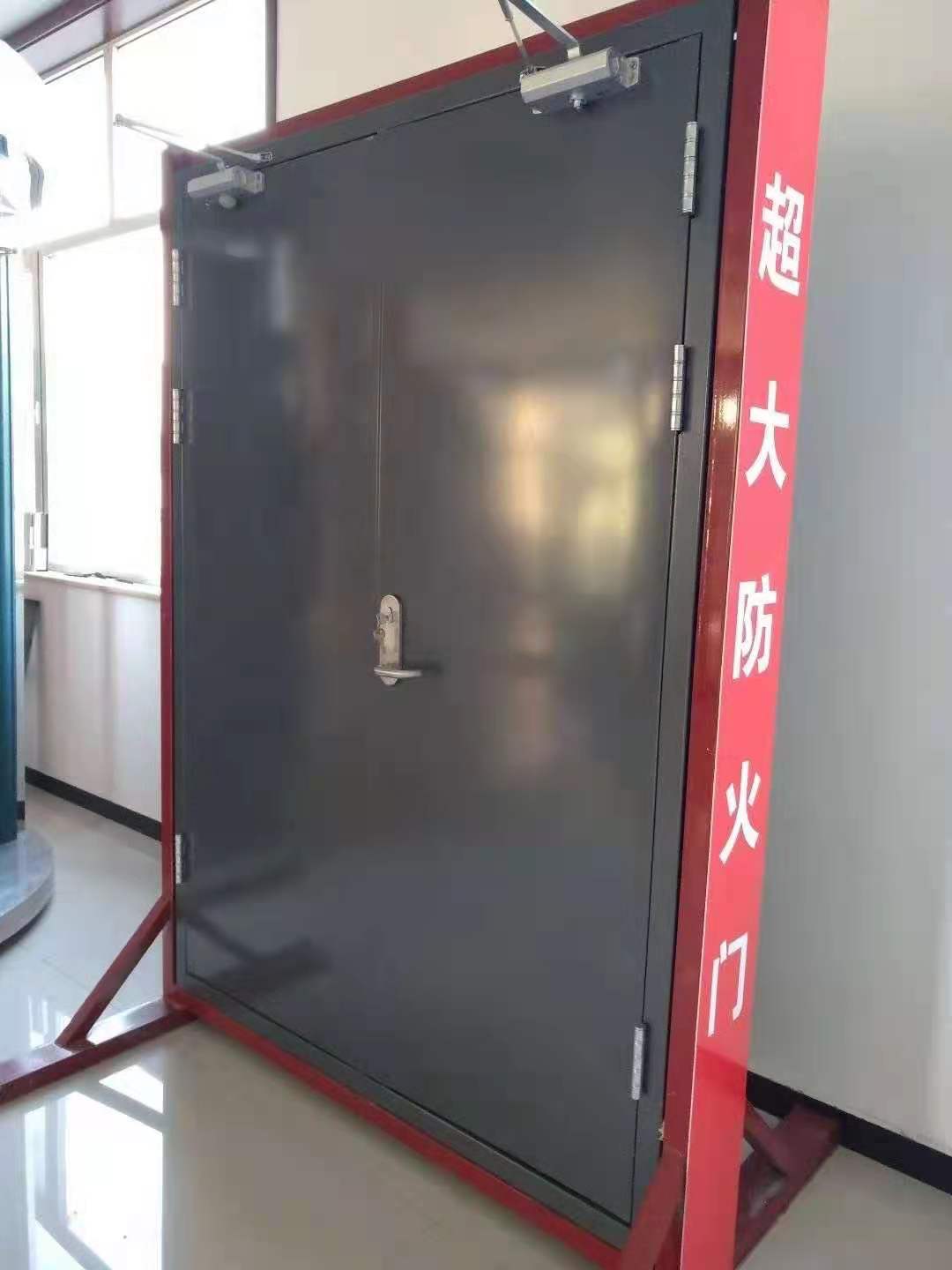 厂家定制直供  防火门甲级钢制 防火门乙级钢质隔热防火门窗安全门消防门  