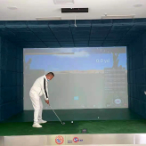 迈哈沃学校模拟高尔夫球场 高尔夫模拟设备厂家